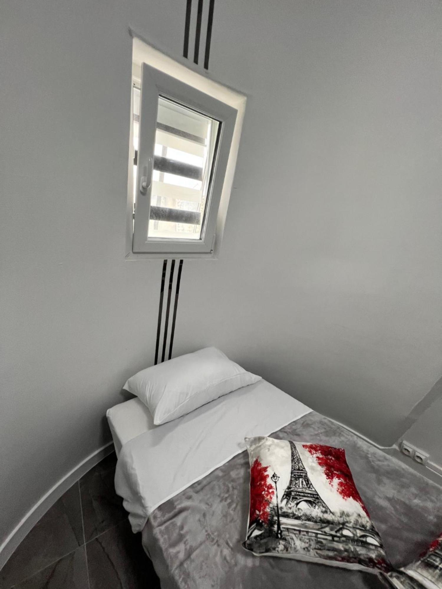 Paris Bastille Bercy Gare De Lyon Chambre Climatisee 9M2 Ideal 1 Pers ,Max 2 Pers Extérieur photo