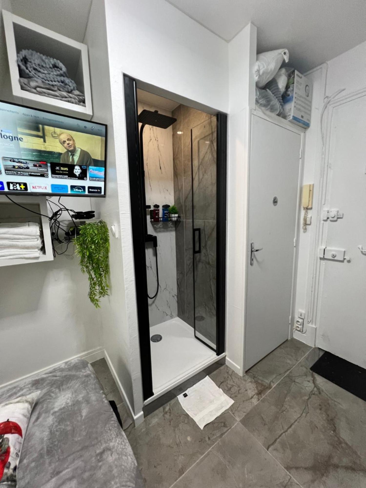 Paris Bastille Bercy Gare De Lyon Chambre Climatisee 9M2 Ideal 1 Pers ,Max 2 Pers Extérieur photo